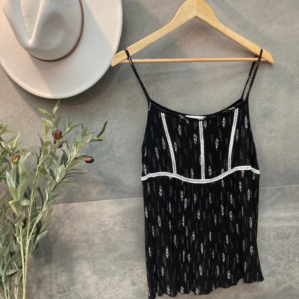 Ces femme Super cute BoHo tank top perfect for your summer wardrobe size medium